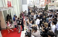 銀座H&M 一号店.jpg
